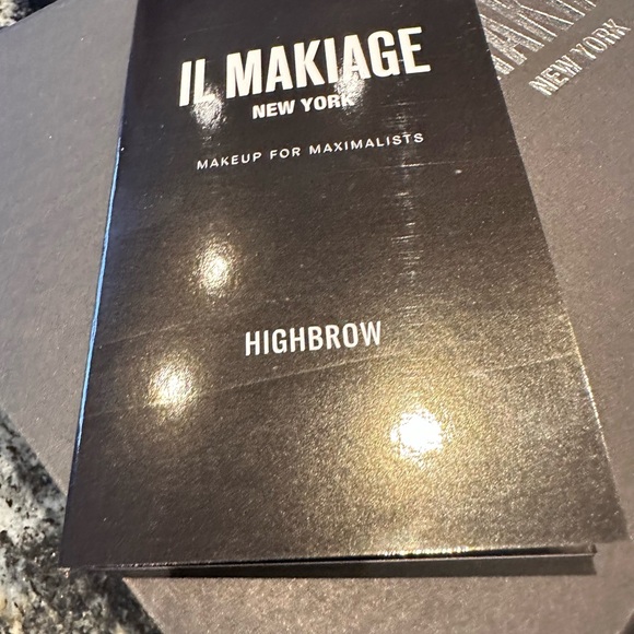 Il Makiage New York brand new High Brow (dark blonde) - Picture 2 of 6